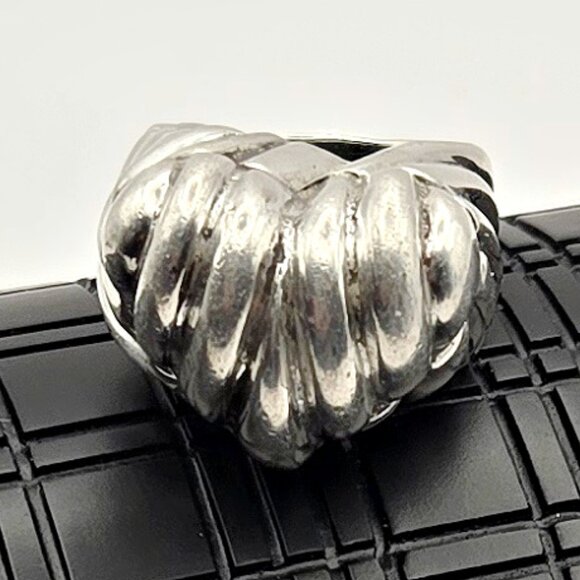 Dian Malouf Brooke Elizabeth, Size 7, Statement Ring - Picture 3 of 5